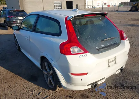 2011 Volvo C30 T5/T5 R-Design z USA, uszkodzony, nr VIN YV1672MK3B2232039